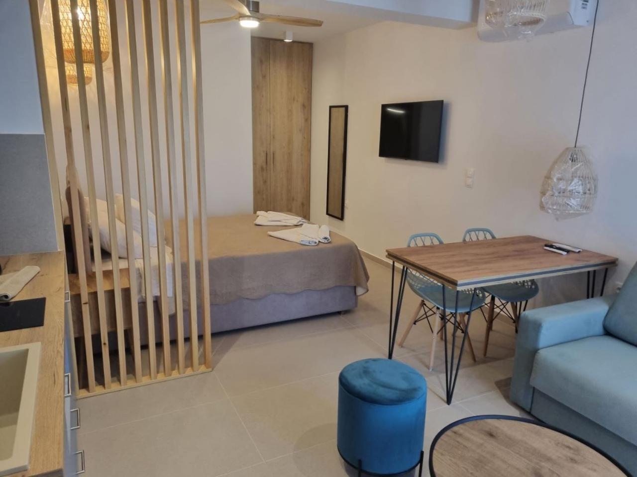 Achilli Apartments 斯基罗斯岛 外观 照片